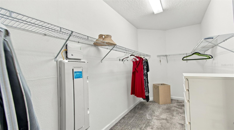 Davenport, Florida 33896, 2 Bedroom Bedrooms, ,2 Bathroombathrooms,Residential,For Sale,Quaker Ridge,0,Mfra4709328