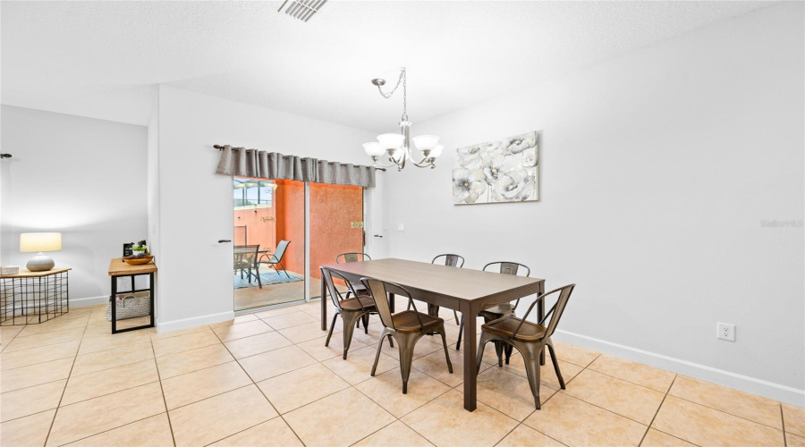 Kissimmee, Florida 34747, 4 Bedroom Bedrooms, ,3 Bathroombathrooms,Residential,For Sale,Beach Palm,0,Mfro6451011