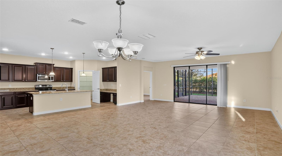 Davenport, Florida 33896, 3 Bedroom Bedrooms, ,3 Bathroombathrooms,Residential,For Sale,Dolphin Head,0,Mfrs5159772