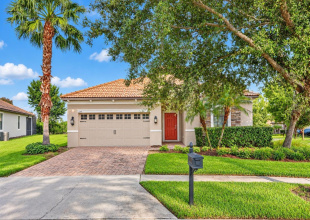 DAVENPORT, Florida 33896, 3 Bedroom Bedrooms, ,3 BathroomBathrooms,Residential,For Sale,DOLPHIN HEAD,0,MFRS5159772