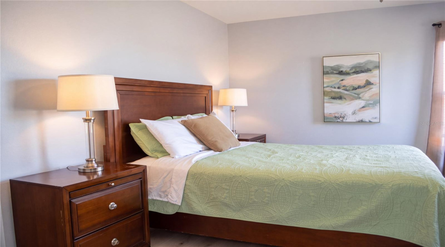2/4 Bedroom Suite