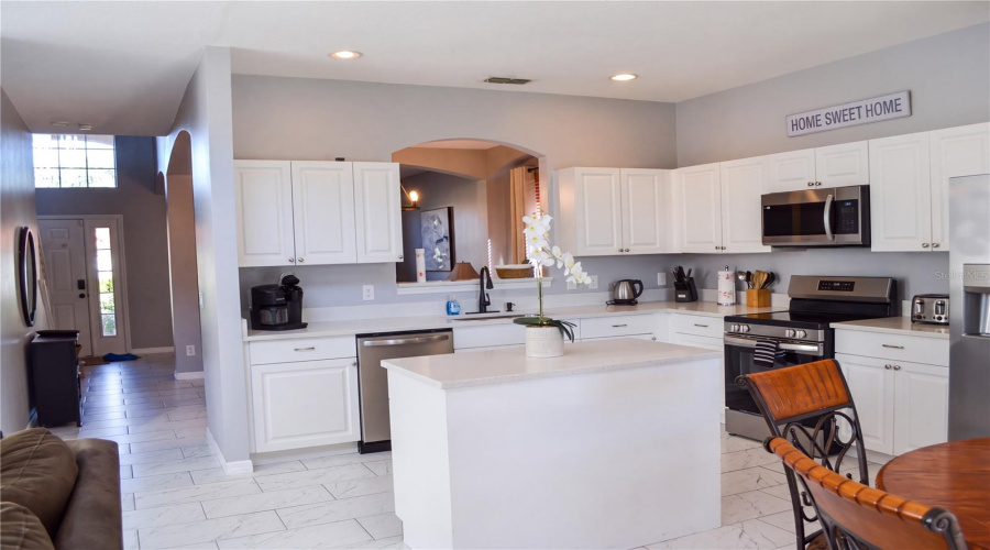 Kitchen/Breakfast Nook