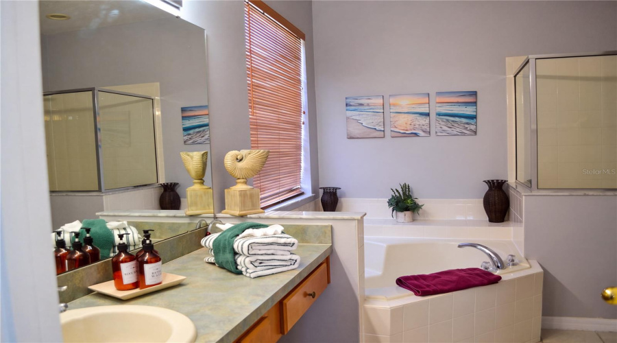 Primary En-Suite