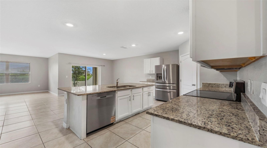 Davenport, Florida 33837, 4 Bedroom Bedrooms, ,2 Bathroombathrooms,Residential,For Sale,Red Hill,0,Mfro6450770