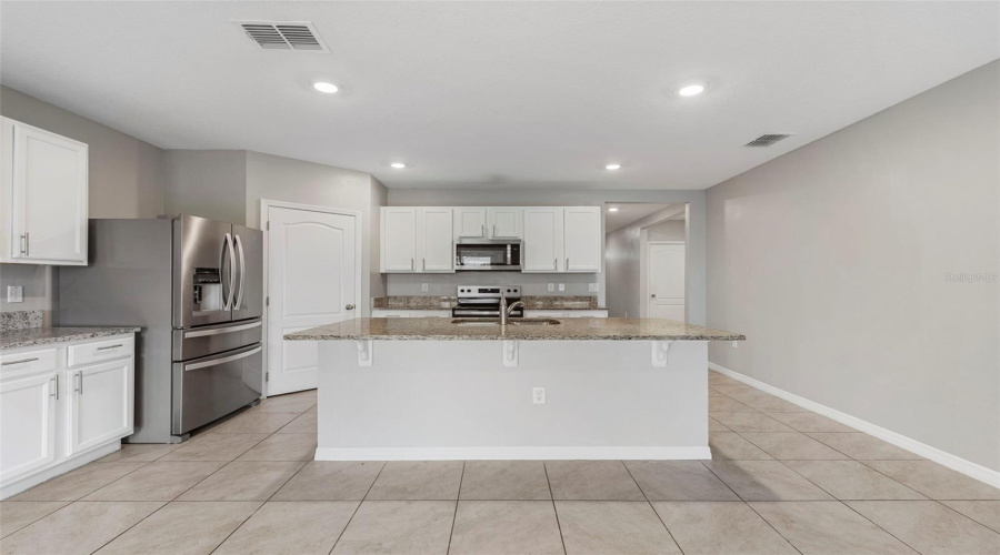 Davenport, Florida 33837, 4 Bedroom Bedrooms, ,2 Bathroombathrooms,Residential,For Sale,Red Hill,0,Mfro6450770