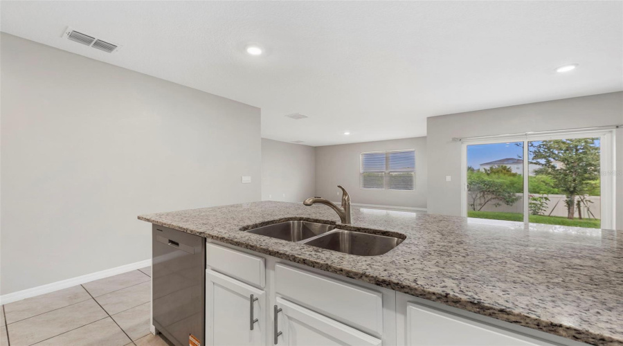 Davenport, Florida 33837, 4 Bedroom Bedrooms, ,2 Bathroombathrooms,Residential,For Sale,Red Hill,0,Mfro6450770