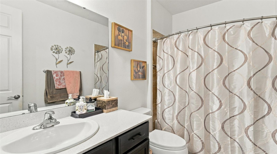 Kissimmee, Florida 34746, 4 Bedroom Bedrooms, ,3 Bathroombathrooms,Residential,For Sale,Silver Fin,0,Mfrv4951512