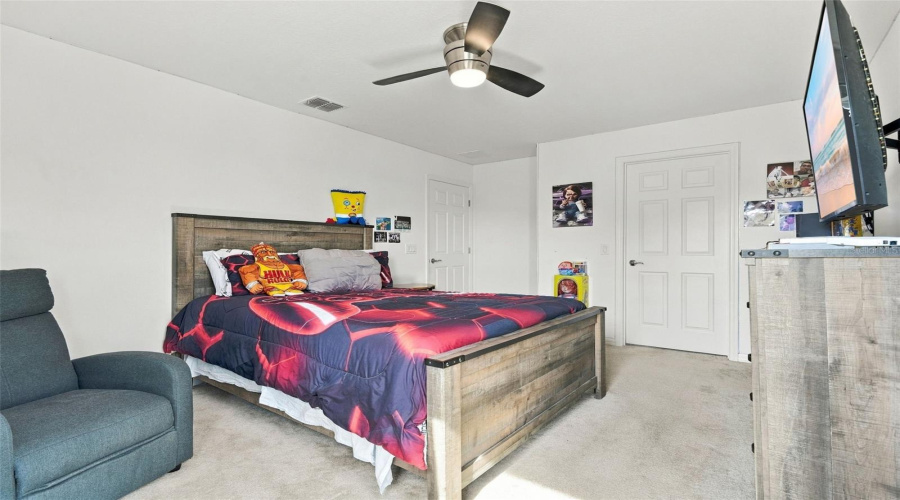 Kissimmee, Florida 34746, 4 Bedroom Bedrooms, ,3 Bathroombathrooms,Residential,For Sale,Silver Fin,0,Mfrv4951512