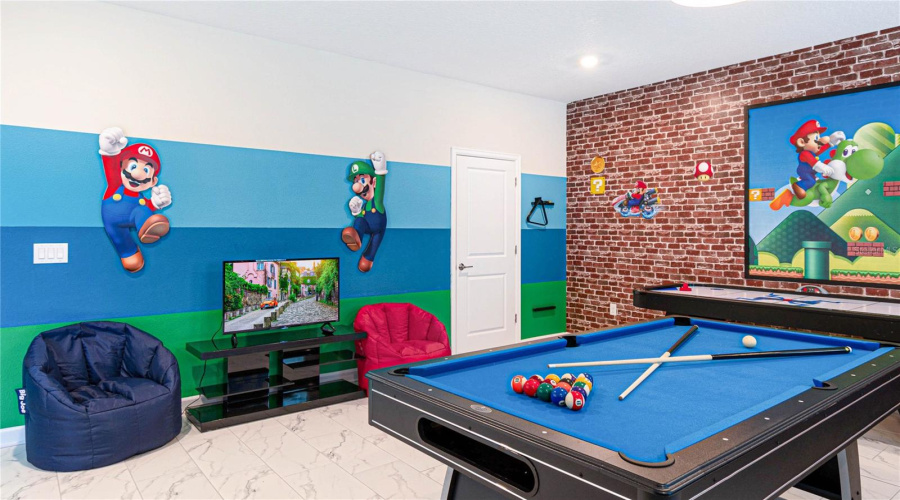 Davenport, Florida 33896, 10 Bedroom Bedrooms, ,5 Bathroombathrooms,Residential,For Sale,Drop,0,Mfro6451055