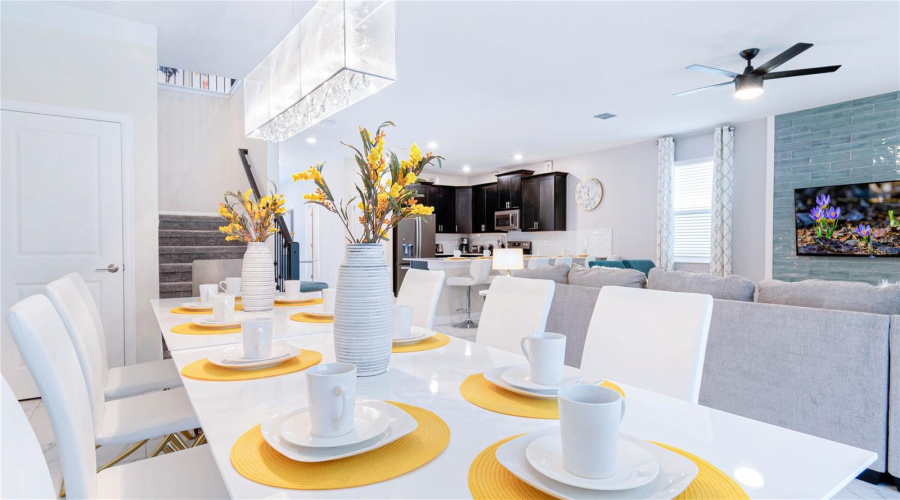 Davenport, Florida 33896, 10 Bedroom Bedrooms, ,5 Bathroombathrooms,Residential,For Sale,Drop,0,Mfro6451055