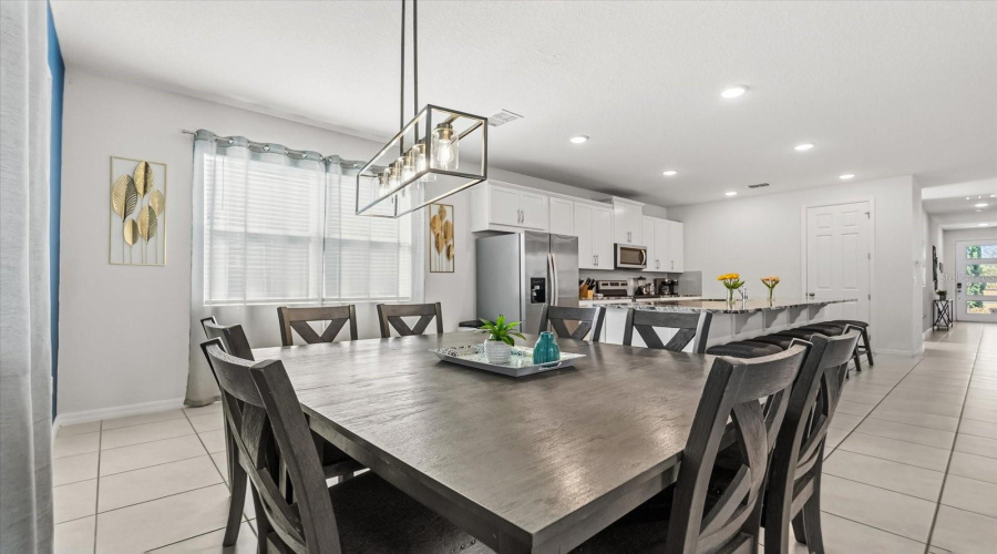 Kissimmee, Florida 34747, 6 Bedroom Bedrooms, ,4 Bathroombathrooms,Residential,For Sale,Tropical Palms,0,Mfro6450986