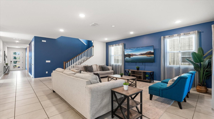 Kissimmee, Florida 34747, 6 Bedroom Bedrooms, ,4 Bathroombathrooms,Residential,For Sale,Tropical Palms,0,Mfro6450986
