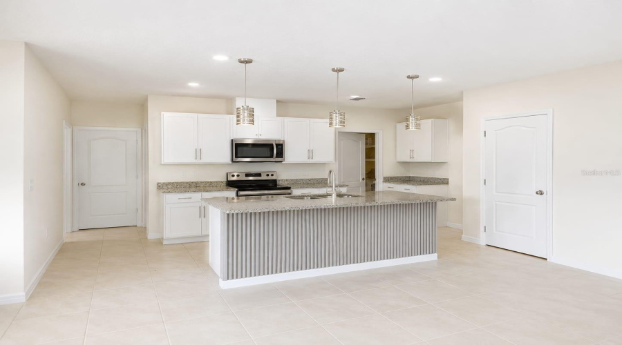 Davenport, Florida 33837, 5 Bedroom Bedrooms, ,3 Bathroombathrooms,Residential,For Sale,Angel Falls,0,Mfro6448299