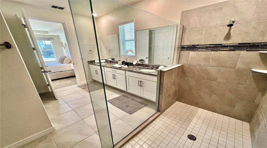 Address Not Available!, 7 Bedroom Bedrooms, ,6 Bathroombathrooms,Residential,For Sale,0,Mfro6451235