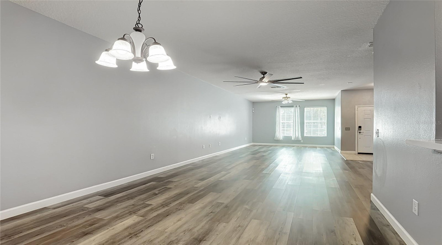 Kissimmee, Florida 34746, 2 Bedroom Bedrooms, ,2 Bathroombathrooms,Residential,For Sale,Grasmere View,0,Mfro6429019