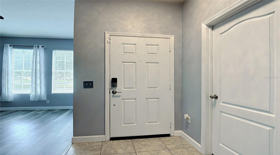Kissimmee, Florida 34746, 2 Bedroom Bedrooms, ,2 Bathroombathrooms,Residential,For Sale,Grasmere View,0,Mfro6429019
