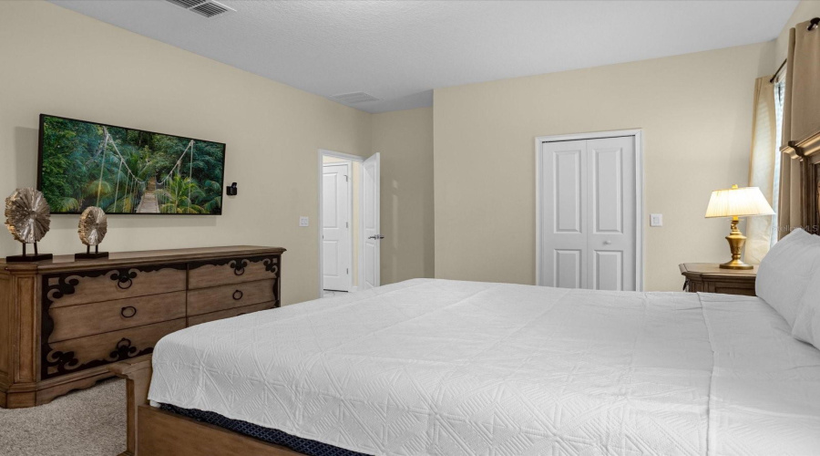 Davenport, Florida 33896, 8 Bedroom Bedrooms, ,5 Bathroombathrooms,Residential,For Sale,Flange,0,Mfro6451162