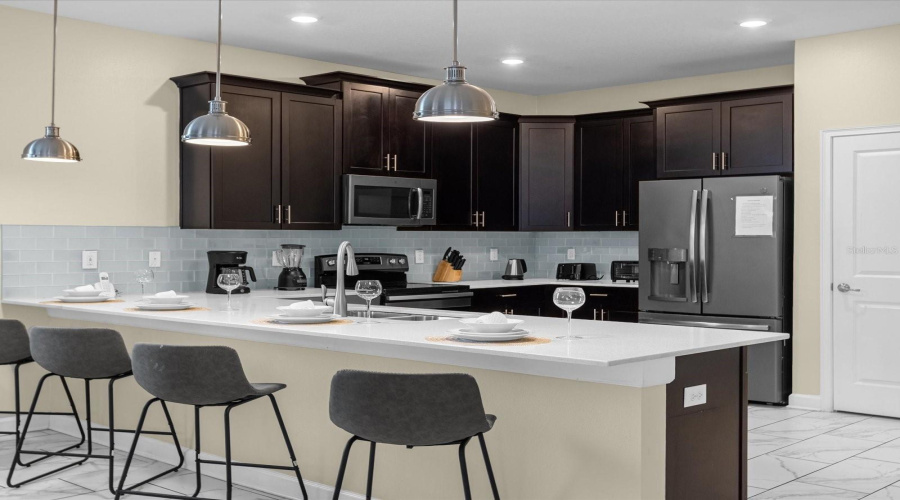 Davenport, Florida 33896, 8 Bedroom Bedrooms, ,5 Bathroombathrooms,Residential,For Sale,Flange,0,Mfro6451162
