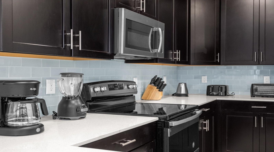 Davenport, Florida 33896, 8 Bedroom Bedrooms, ,5 Bathroombathrooms,Residential,For Sale,Flange,0,Mfro6451162