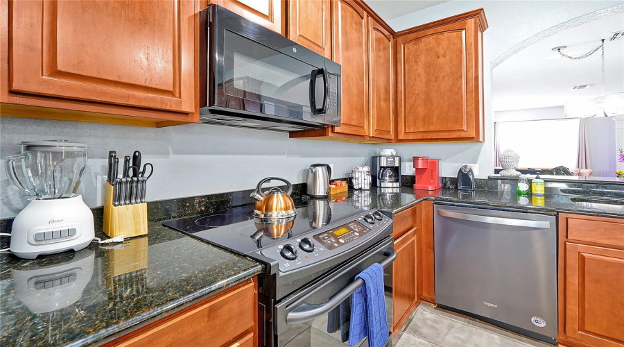 Kissimmee, Florida 34747, 6 Bedroom Bedrooms, ,4 Bathroombathrooms,Residential,For Sale,Bowring,0,Mfro6451359