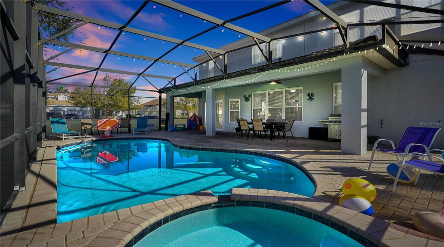 Kissimmee, Florida 34747, 6 Bedroom Bedrooms, ,4 Bathroombathrooms,Residential,For Sale,Bowring,0,Mfro6451359