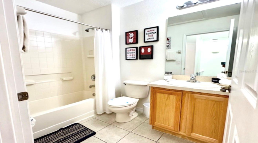 Kissimmee, Florida 34747, 3 Bedroom Bedrooms, ,2 Bathroombathrooms,Residential,For Sale,Yellow Lantana,0,Mfro6451460
