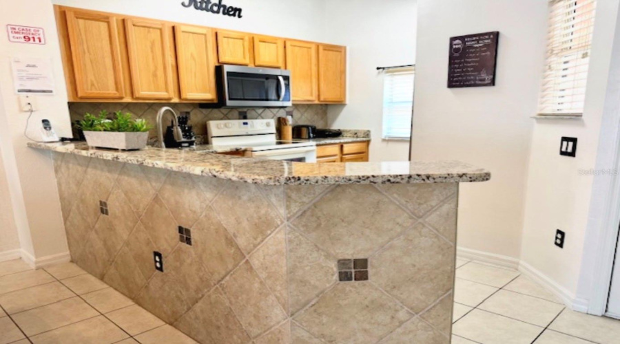 Kissimmee, Florida 34747, 3 Bedroom Bedrooms, ,2 Bathroombathrooms,Residential,For Sale,Yellow Lantana,0,Mfro6451460
