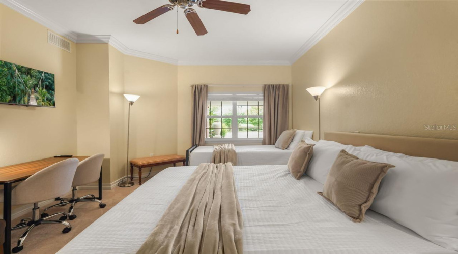 Kissimmee, Florida 34747, 3 Bedroom Bedrooms, ,3 Bathroombathrooms,Residential,For Sale,Sunset View,0,Mfro6451356