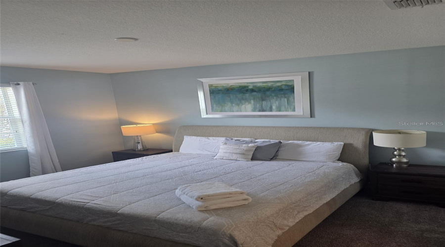 Davenport, Florida 33896, 8 Bedroom Bedrooms, ,5 Bathroombathrooms,Residential,For Sale,Plunker Drive,0,Mfro6451410
