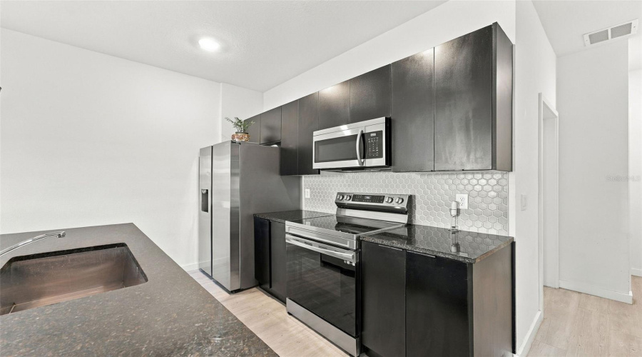 Kissimmee, Florida 34747, 3 Bedroom Bedrooms, ,3 Bathroombathrooms,Residential,For Sale,Tranquil,0,Mfro6449934