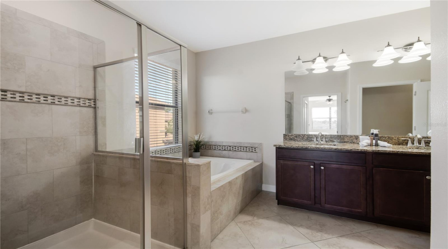 Davenport, Florida 33896, 3 Bedroom Bedrooms, ,2 Bathroombathrooms,Residential,For Sale,Azalea Sands,0,Mfrs5159902