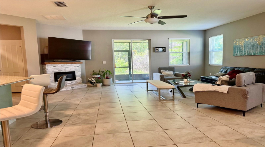 Kissimmee, Florida 34746, 4 Bedroom Bedrooms, ,2 Bathroombathrooms,Residential,For Sale,Boating,0,Mfrs5146545
