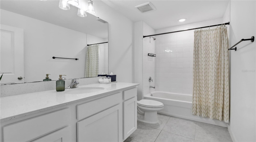 Davenport, Florida 33896, 3 Bedroom Bedrooms, ,2 Bathroombathrooms,Residential,For Sale,Longboat,0,Mfrl4965905
