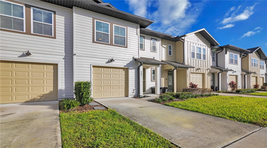 Davenport, Florida 33896, 3 Bedroom Bedrooms, ,2 Bathroombathrooms,Residential,For Sale,Longboat,0,Mfrl4965905