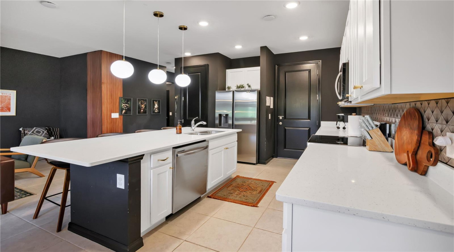 Davenport, Florida 33896, 3 Bedroom Bedrooms, ,2 Bathroombathrooms,Residential,For Sale,Longboat,0,Mfrl4965905
