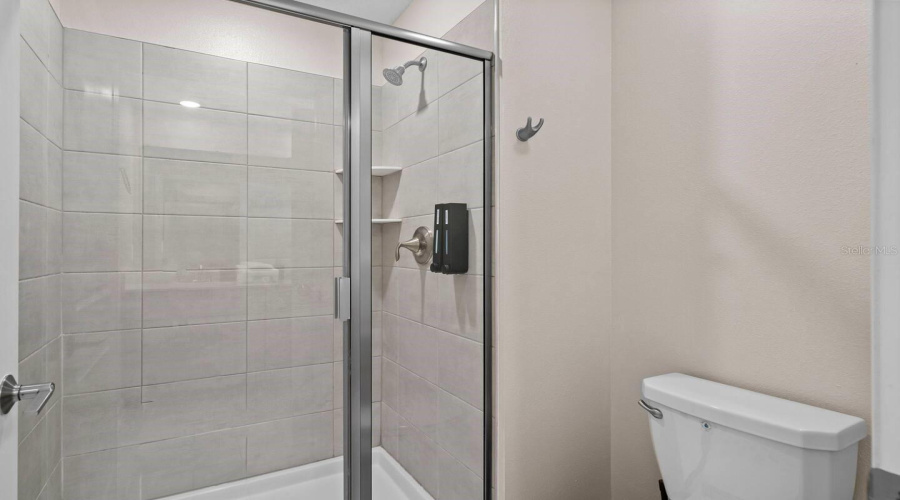 Kissimmee, Florida 34746, 4 Bedroom Bedrooms, ,3 Bathroombathrooms,Residential,For Sale,Reading,0,Mfro6321622