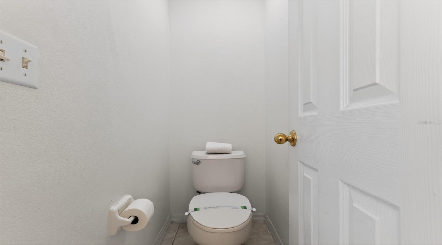 Kissimmee, Florida 34746, 4 Bedroom Bedrooms, ,3 Bathroombathrooms,Residential,For Sale,Seasons,0,Mfro6415764