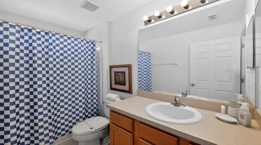 Kissimmee, Florida 34746, 4 Bedroom Bedrooms, ,3 Bathroombathrooms,Residential,For Sale,Seasons,0,Mfro6415764