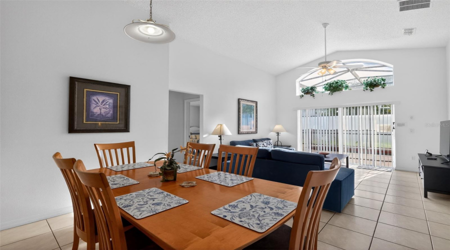Kissimmee, Florida 34746, 4 Bedroom Bedrooms, ,3 Bathroombathrooms,Residential,For Sale,Seasons,0,Mfro6415764