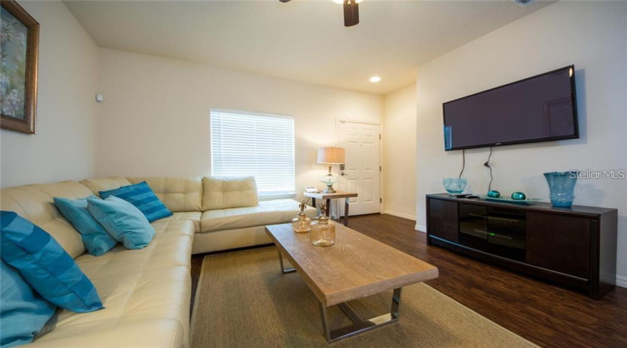 Kissimmee, Florida 34746, 3 Bedroom Bedrooms, ,2 Bathroombathrooms,Residential,For Sale,Edenshire,0,Mfro6446976