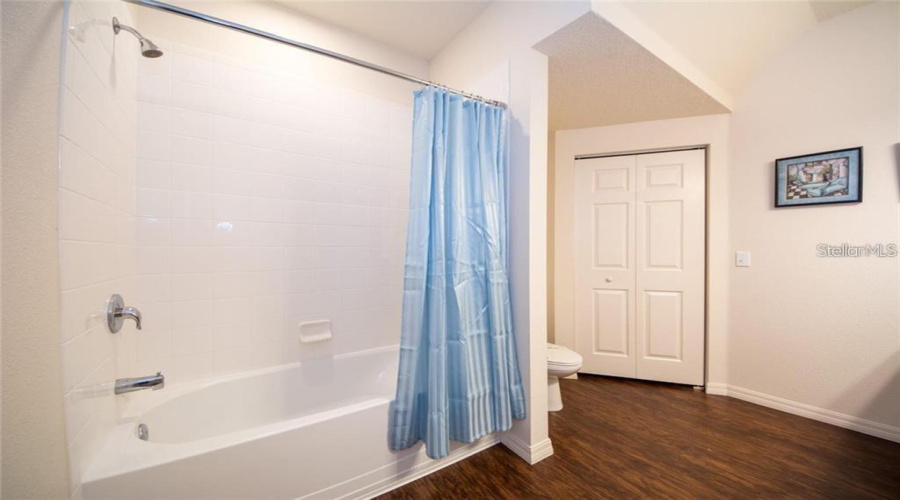 Kissimmee, Florida 34746, 3 Bedroom Bedrooms, ,2 Bathroombathrooms,Residential,For Sale,Edenshire,0,Mfro6446976