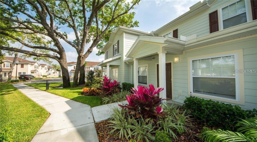 Kissimmee, Florida 34746, 3 Bedroom Bedrooms, ,2 Bathroombathrooms,Residential,For Sale,Edenshire,0,Mfro6446976