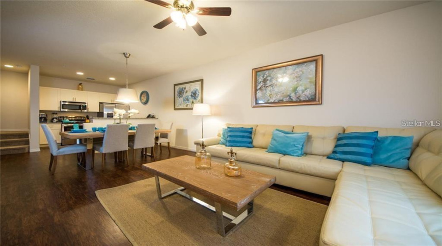 Kissimmee, Florida 34746, 3 Bedroom Bedrooms, ,2 Bathroombathrooms,Residential,For Sale,Edenshire,0,Mfro6446976