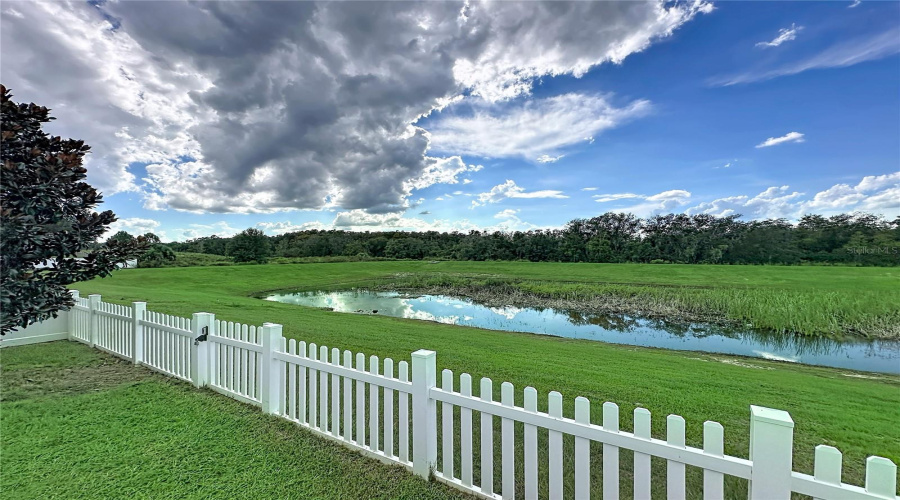 Davenport, Florida 33897, 4 Bedroom Bedrooms, ,2 Bathroombathrooms,Residential,For Sale,Papaya Cir,0,Mfrs5159701