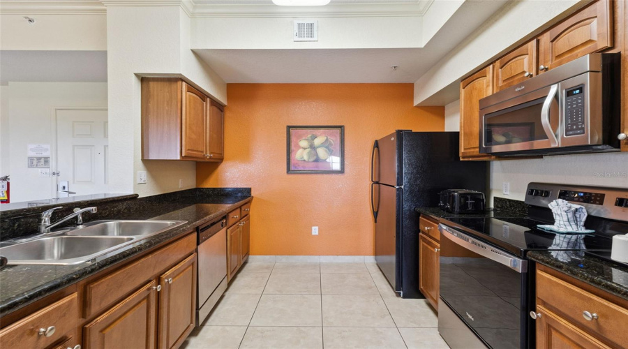 Orlando, Florida 32821, 4 Bedroom Bedrooms, ,4 Bathroombathrooms,Residential,For Sale,Resort Village,0,Mfrs5159934