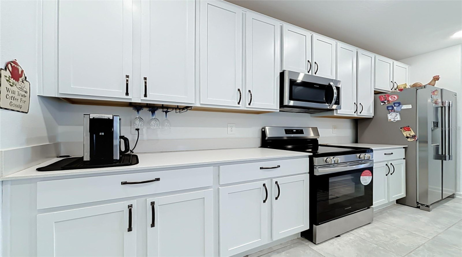Kissimmee, Florida 34746, 5 Bedroom Bedrooms, ,2 Bathroombathrooms,Residential,For Sale,Twisted Twig,0,Mfrs5159982