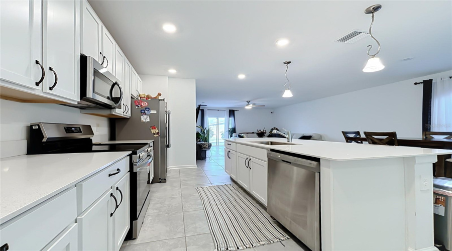 Kissimmee, Florida 34746, 5 Bedroom Bedrooms, ,2 Bathroombathrooms,Residential,For Sale,Twisted Twig,0,Mfrs5159982