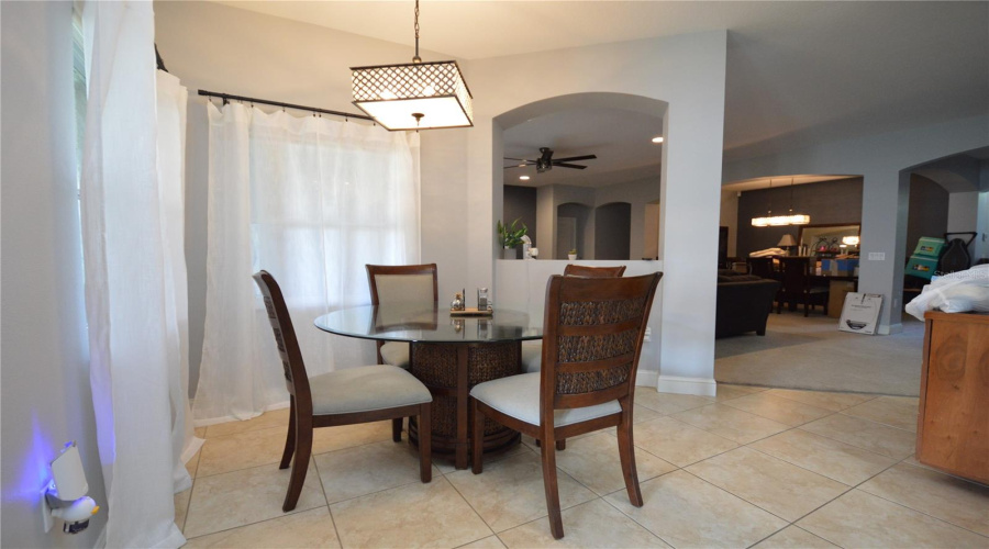 Kissimmee, Florida 34746, 5 Bedroom Bedrooms, ,4 Bathroombathrooms,Residential,For Sale,Shoreside,0,Mfrs5157578