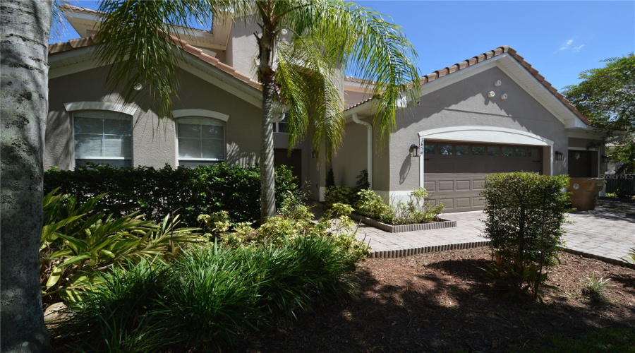 Kissimmee, Florida 34746, 5 Bedroom Bedrooms, ,4 Bathroombathrooms,Residential,For Sale,Shoreside,0,Mfrs5157578