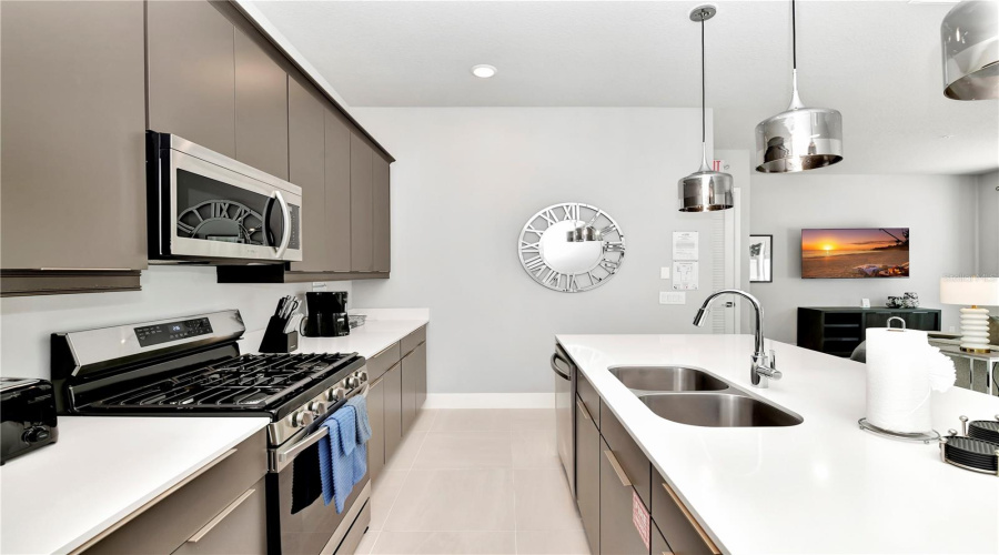 Reunion, Florida 34747, 3 Bedroom Bedrooms, ,3 Bathroombathrooms,Residential,For Sale,Sandy Ridge,0,Mfro6450612